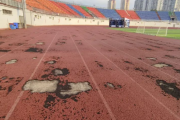 开州体育场跑道破损严重！什么时候修复？官方回答来啦！